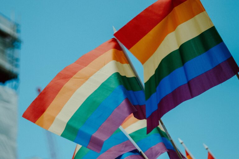 还是那个包容开放地荷兰吗？40%荷兰人认为LGBTQ+接受度进展不顺