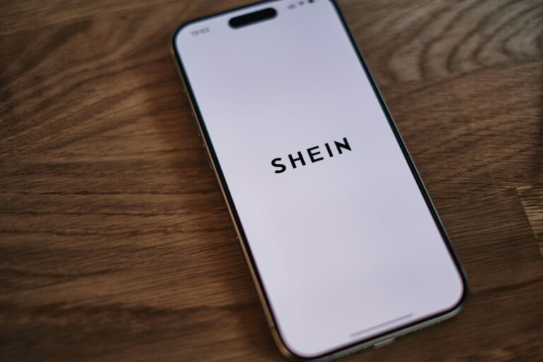 中国电商巨头遭欧洲封杀！Shein被勒令1个月整改 天价罚单即将降临